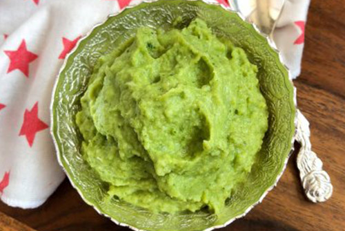 Pea puree in a bowl 