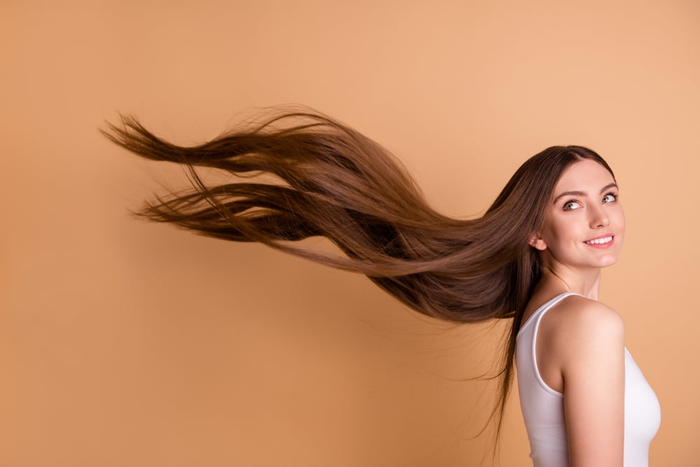 3 Homemade hair oil recipes for strong and shiny hair!
